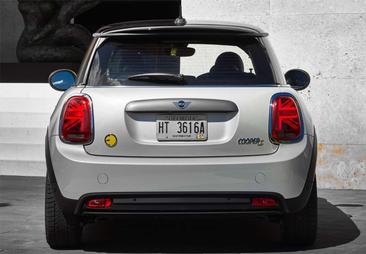 Mini 3 Portes Berline Cooper SE — photo 35