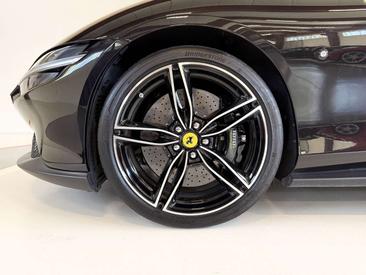 Ferrari Roma Spider — photo 5