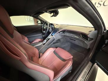 Ferrari Roma Spider — photo 12