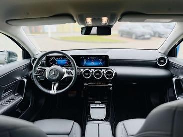 Mercedes Classe A Berline 180 — photo 10