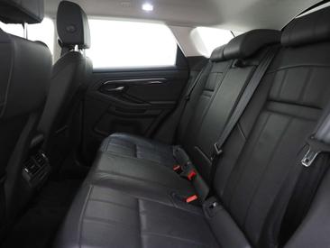 Land Rover Range Rover Evoque P300e — photo 33