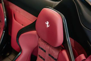 Ferrari SF90 Spider — photo 18