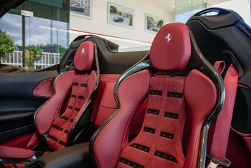 Ferrari SF90 Spider — photo 21