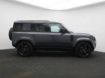 Land Rover Defender 130 D300 MHEV — photo 6