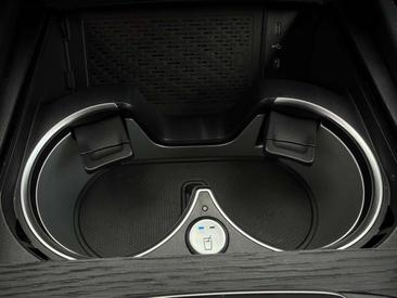 Mercedes GLE 400 E — photo 29