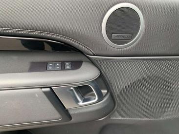 Land Rover Discovery D250 — photo 13