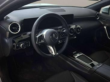 Mercedes Classe A Berline 180 D — photo 17