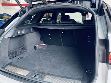 Land Rover Range Rover Velar D200 — photo 34