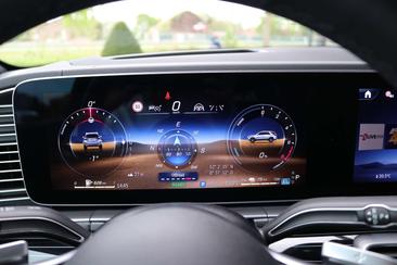 Mercedes GLE 400 E — photo 20