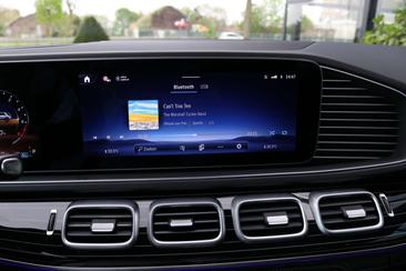 Mercedes GLE 400 E — photo 24