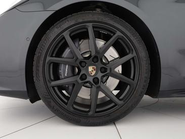 Porsche Panamera Turbo E-Hybrid — photo 6