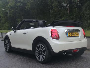 Mini Cabrio Chili One — photo 3
