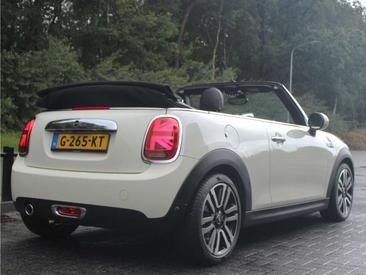 Mini Cabrio Chili One — photo 4