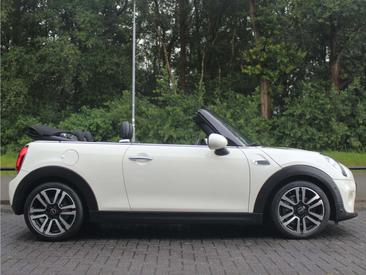 Mini Cabrio Chili One — photo 5
