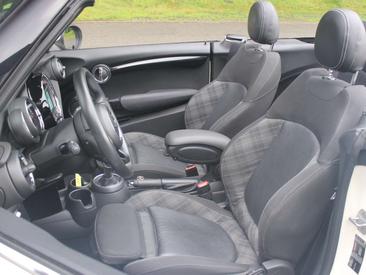 Mini Cabrio Chili One — photo 13