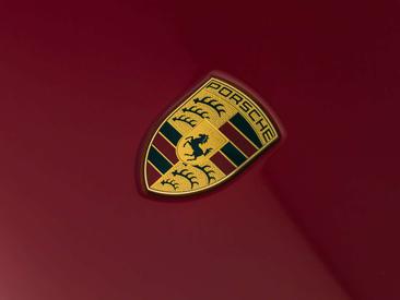 Porsche Macan S — photo 25