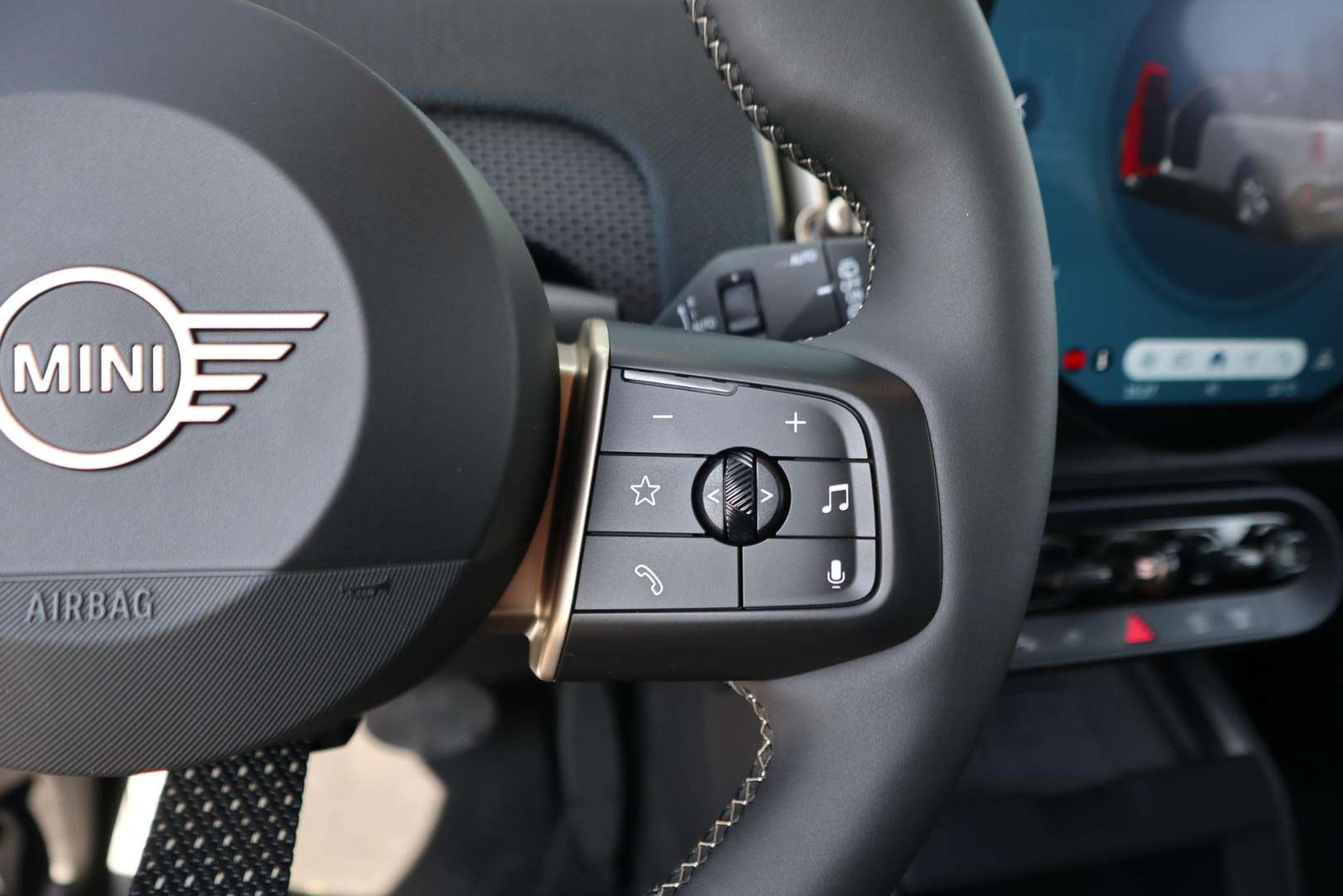Mini Countryman Classic Cooper SE - 2025 - Joinsteer - #12