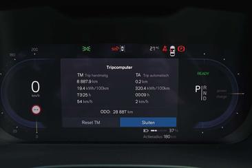 Volvo EX40 Single Motor Extended Range — photo 10