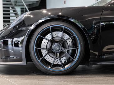 Porsche 911 GT3 — photo 4