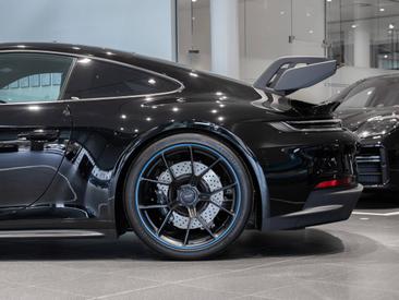 Porsche 911 GT3 — photo 9
