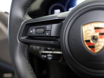 Porsche 911 GT3 — photo 18