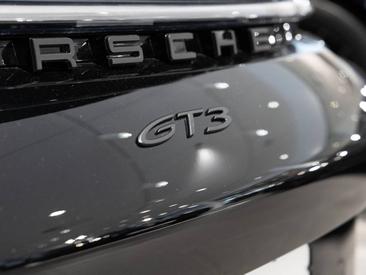 Porsche 911 GT3 — photo 31