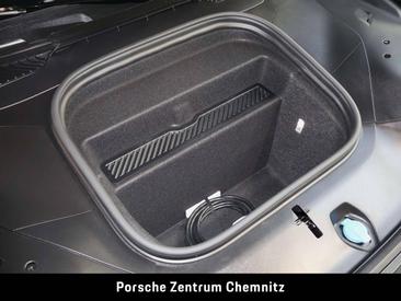 Porsche Cayenne III Turbo Electric — photo 11