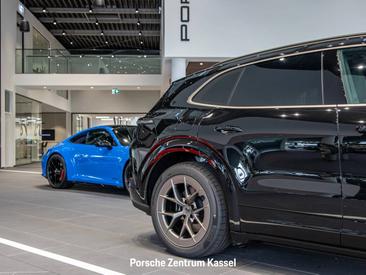 Porsche Cayenne III Turbo Electric — photo 11