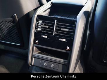 Porsche Cayenne III Turbo Electric — photo 39