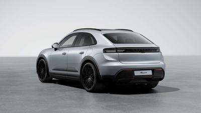 Porsche Macan 4S Electric