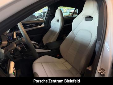 Porsche Panamera 4S E-Hybrid — photo 17