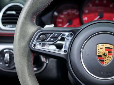 Porsche 718 Cabriolet Spyder — photo 15