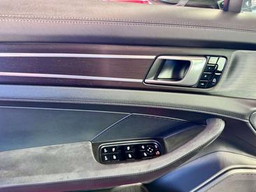 Porsche Panamera GTS — photo 22