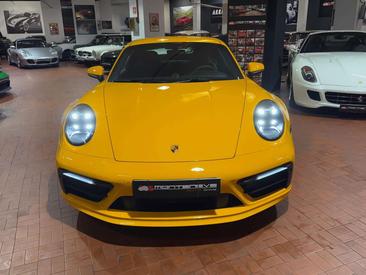 Porsche 911 Carrera S — photo 4