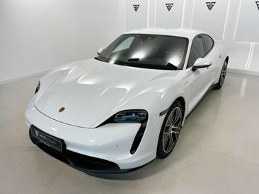 Porsche Taycan — photo 19