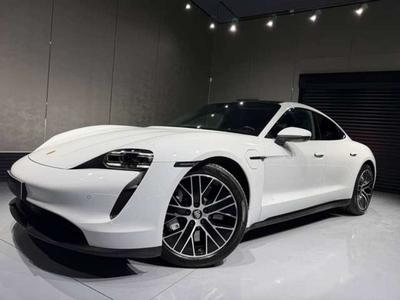 Porsche Taycan 4S