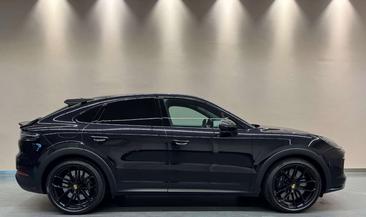 Porsche Cayenne III Turbo GT — photo 5