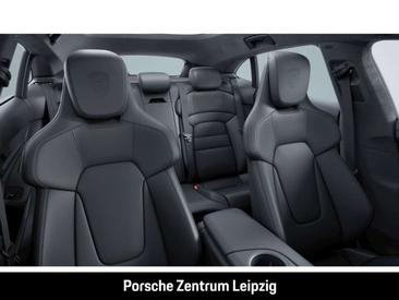 Porsche Taycan GTS — photo 7