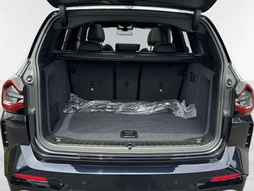 BMW iX3 — photo 7
