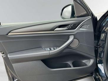 BMW iX3 — photo 9
