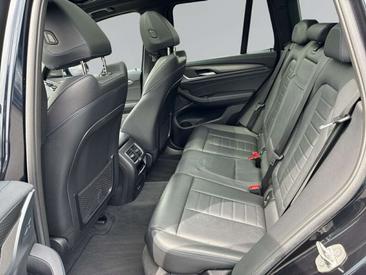 BMW iX3 — photo 10