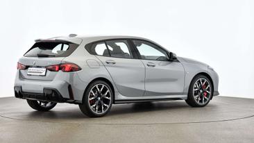 BMW Série 1 Berline 120i — photo 9