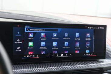 BMW XM 50e — photo 23