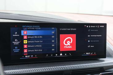 BMW XM 50e — photo 27