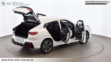 BMW X2 SDrive20d — photo 11