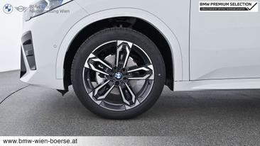 BMW X2 SDrive20d — photo 27