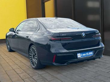 BMW Série 7 Berline 740d XDrive — photo 5