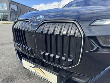 BMW Série 7 Berline 740d XDrive — photo 34