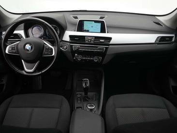BMW X1 SDrive18d — photo 8