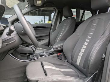 BMW X2 SDrive18d — photo 4